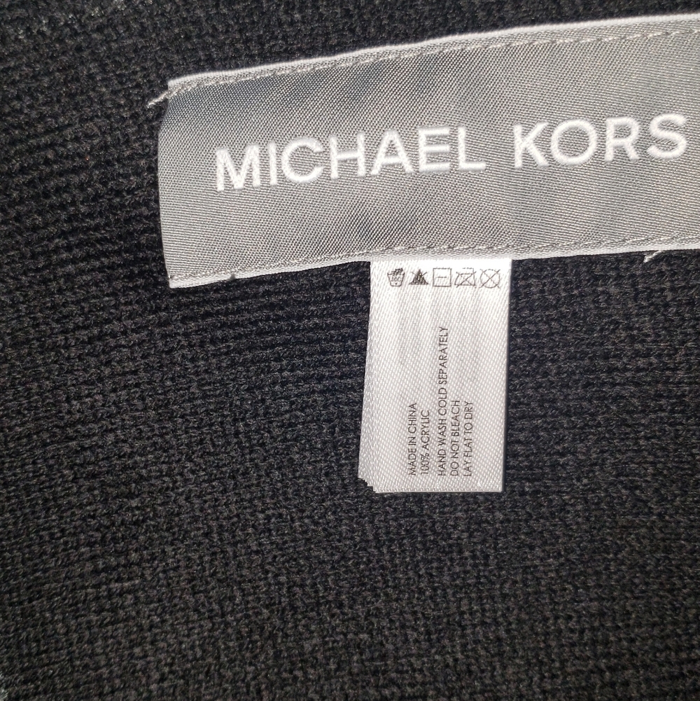Michael Kors Scarf - Picture 3 of 3